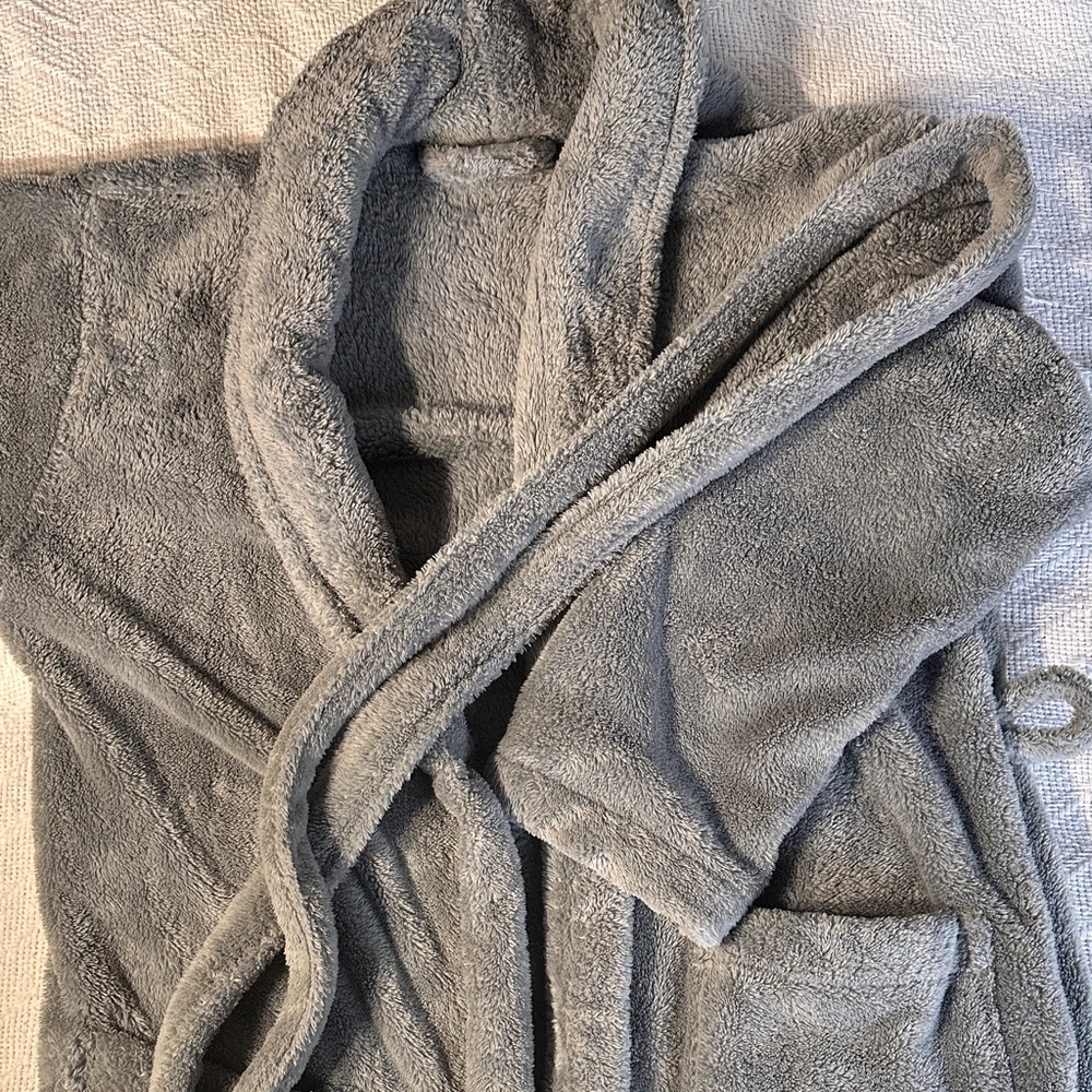 Grey Childs fleece robe 39” long